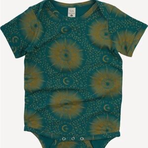 Kate Quinn short sleeve lap neck bodysuit | eye in the sky | bamboo